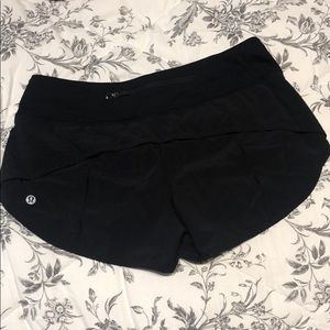 Lulu lemon black speed up workout shorts size 6